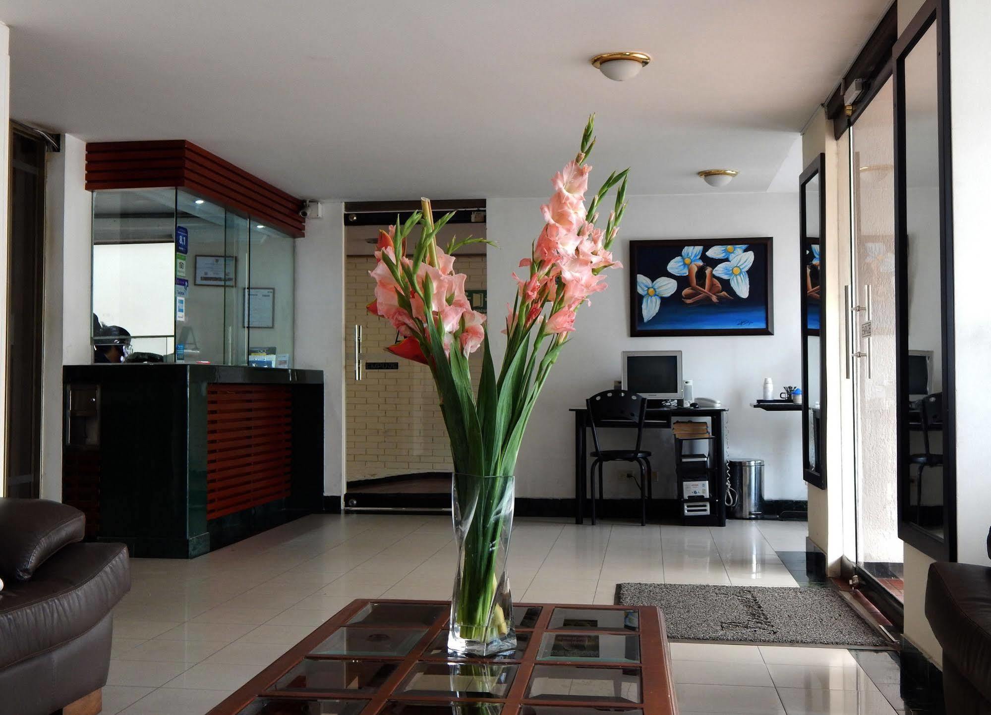 Apartamentos Galerías Bogotá Exterior foto